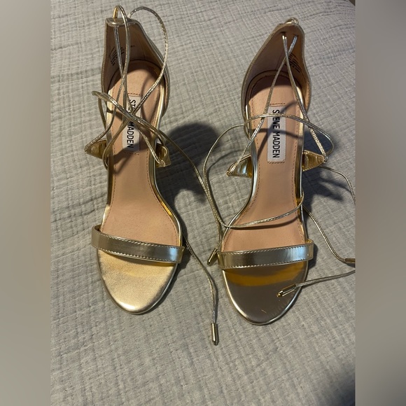 Steve Madden heels size 6 - Picture 3 of 9
